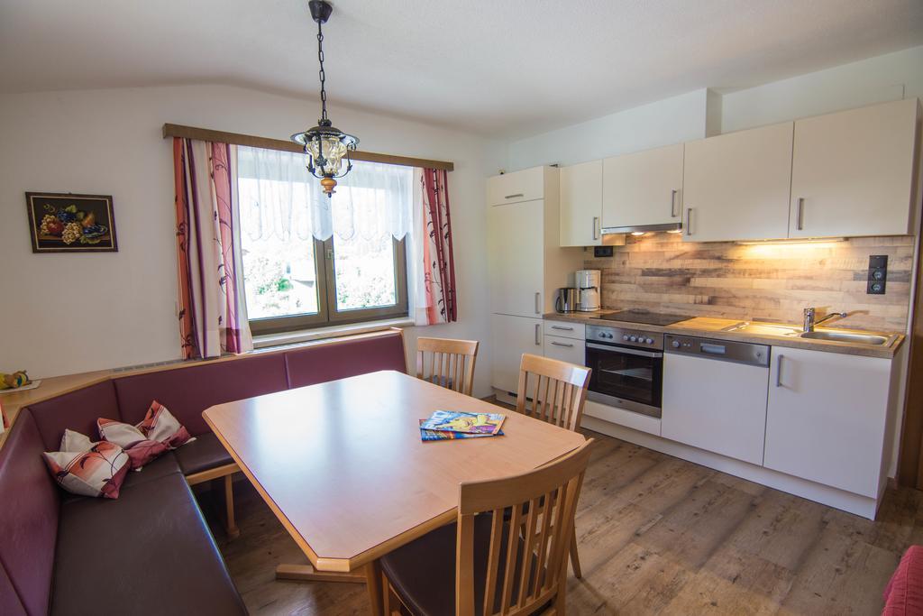 Appartmenthaus Martina Zell am Ziller Kamer foto